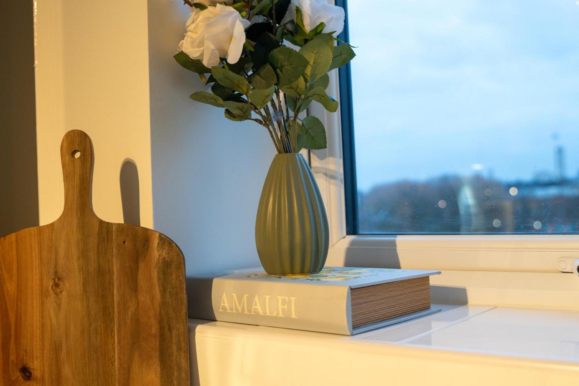 Glory Homes- Centre , Sleeps 7 With Parking & Wifi Бирмингем